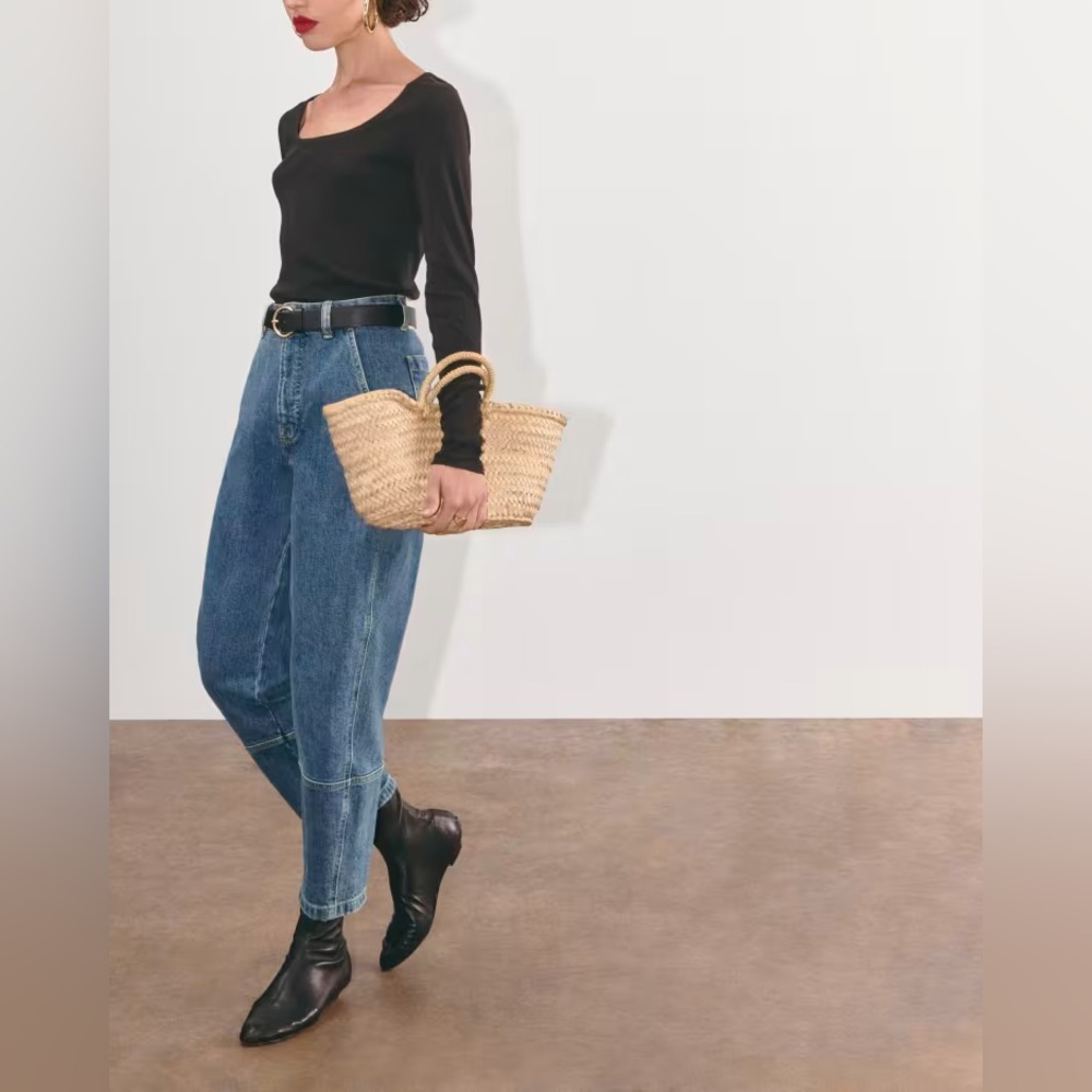 Everlane High-Rise Tapered Jeans in Blue